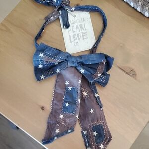 NWT Magnolia Pearl America Jabot Louie Bowtie w/ Extended Ties